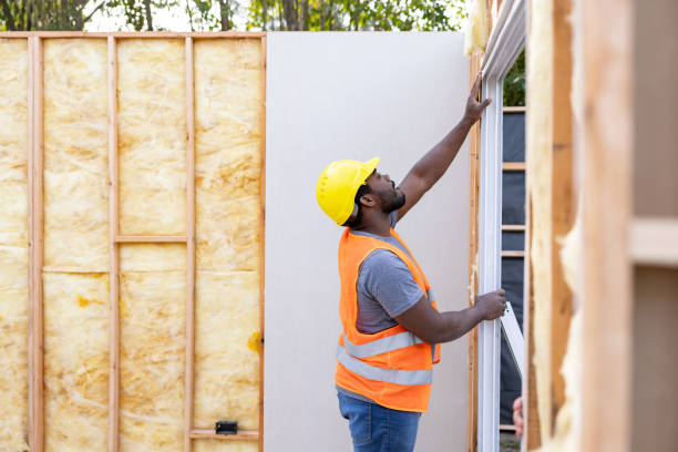 Best Garage Insulation Installation  in Sayville, NY